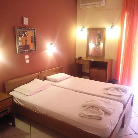 Pelli Hotel Пефкохори Екстериор снимка