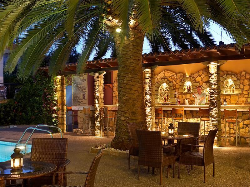 Pelli Hotel Пефкохори Екстериор снимка